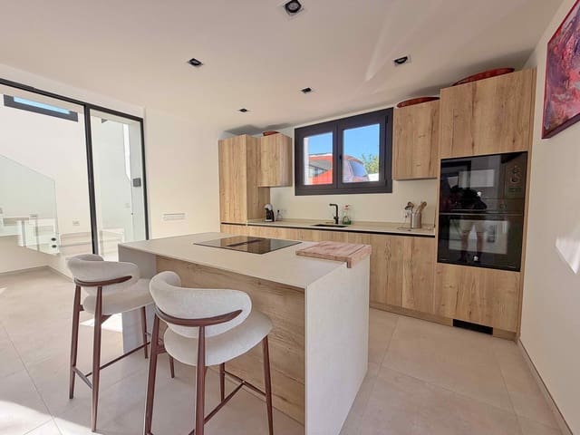 5 camera da letto Villa in vendita in Centro ciudad, Javea / Xàbia con piscina - 1.685.000 € (Rif: 10100130)