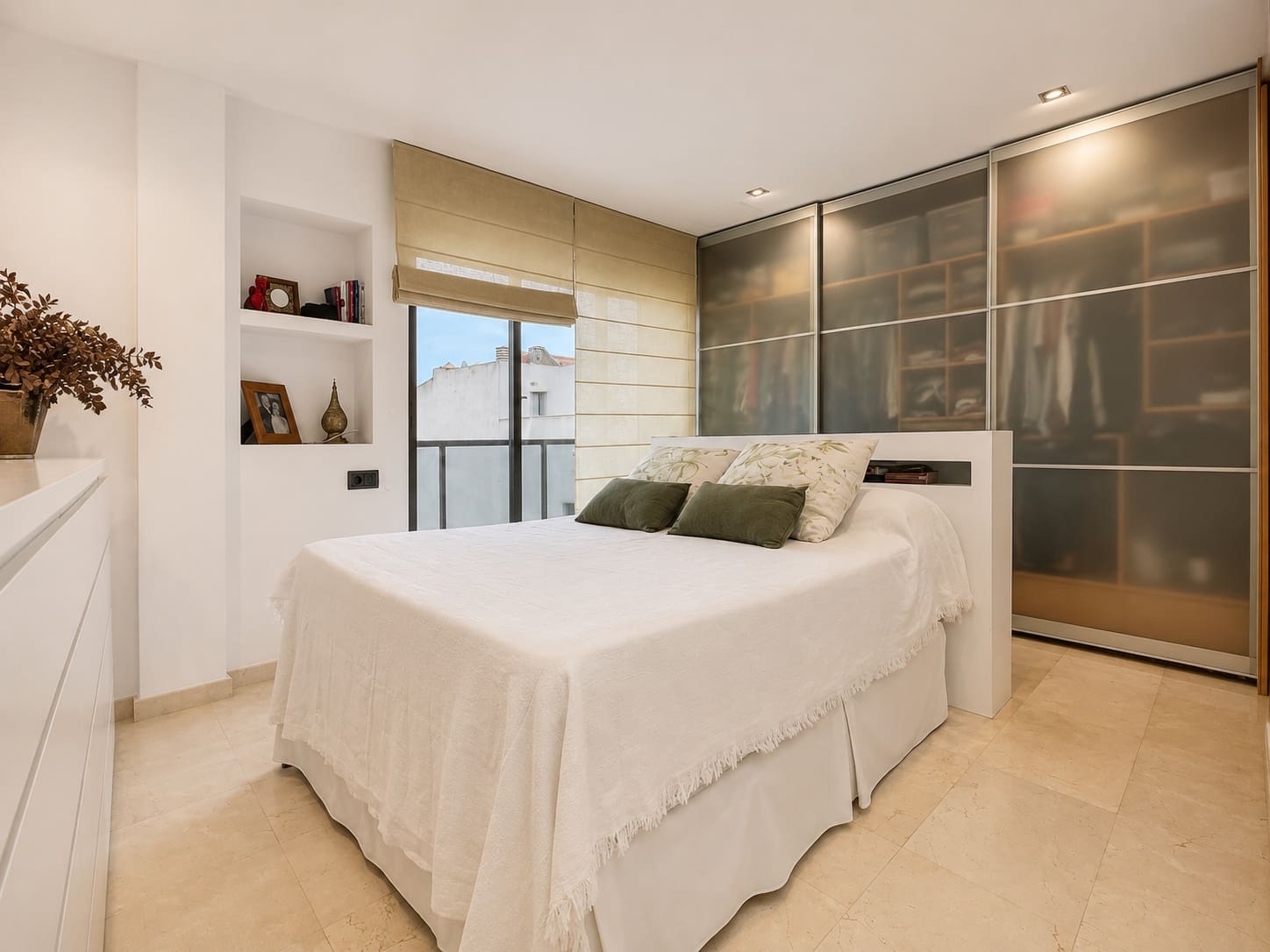 3 bedroom Semi-detached Villa for sale in Ador with garage - € 409,000 (Ref: 10115651)