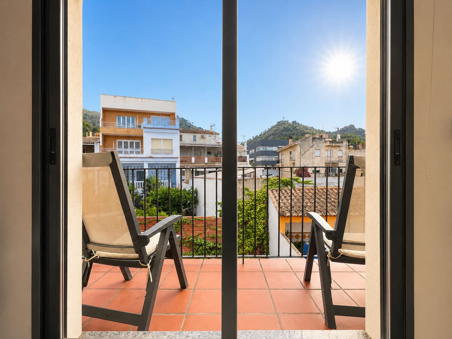 3 bedroom Semi-detached Villa for sale in Ador with garage - € 409,000 (Ref: 10115651)