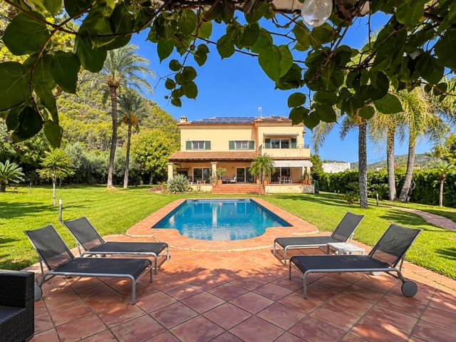4 Zimmer Villa zu verkaufen in Gandia mit Pool Garage - 1.100.000 € (Ref: 10115652)