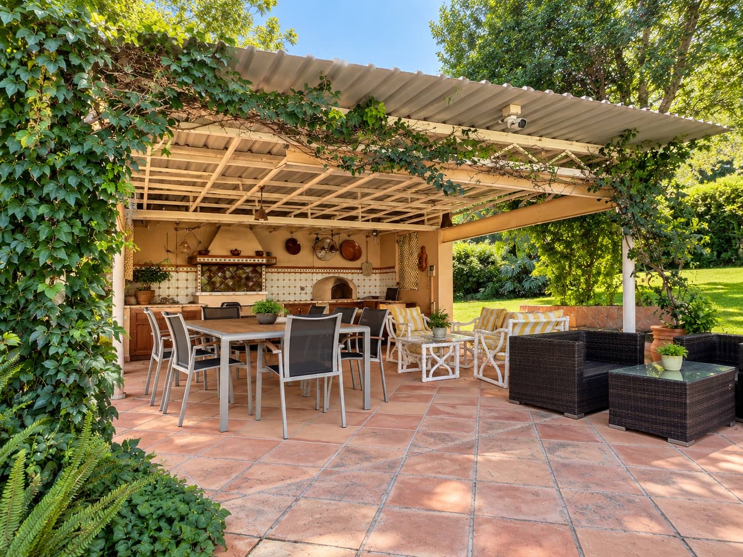 4 Zimmer Villa zu verkaufen in Gandia mit Pool Garage - 1.100.000 € (Ref: 10115652)