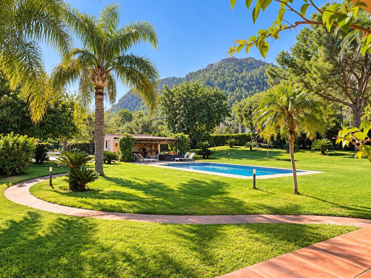 4 Zimmer Villa zu verkaufen in Gandia mit Pool Garage - 1.100.000 € (Ref: 10115652)