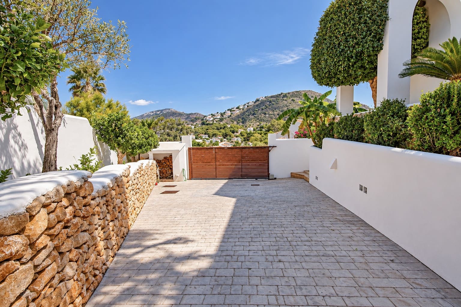5 soveværelse Villa til salg i Moraira med swimmingpool garage - € 1.525.000 (Ref: 10119720)