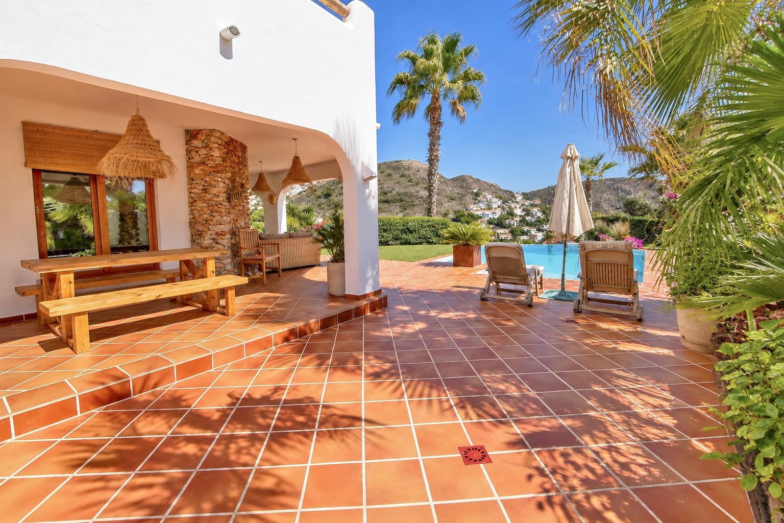 5 soveværelse Villa til salg i Moraira med swimmingpool garage - € 1.525.000 (Ref: 10119720)
