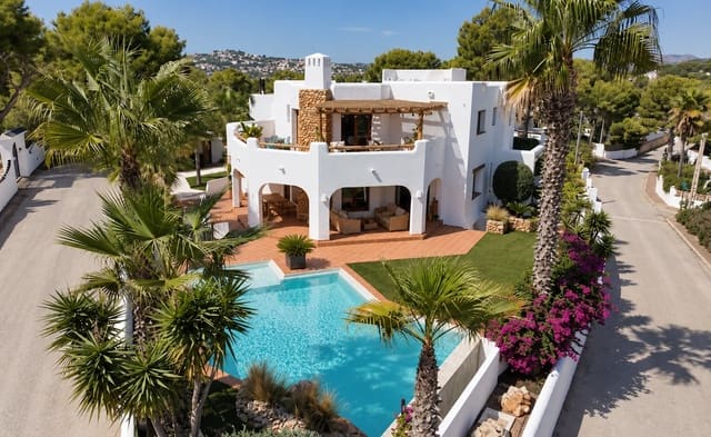 5 camera da letto Villa in vendita in Casco Urbano, Teulada-Moraira con piscina garage - 1.525.000 € (Rif: 10119720)