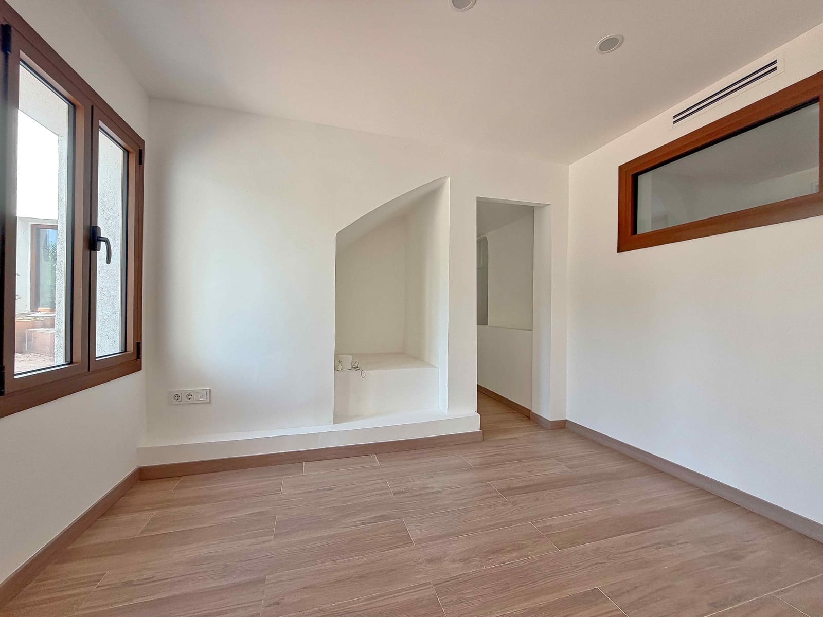 6 soverom Villa til salgs i Javea / Xabia med svømmebasseng garasje - € 1 695 000 (Ref: 10124297)