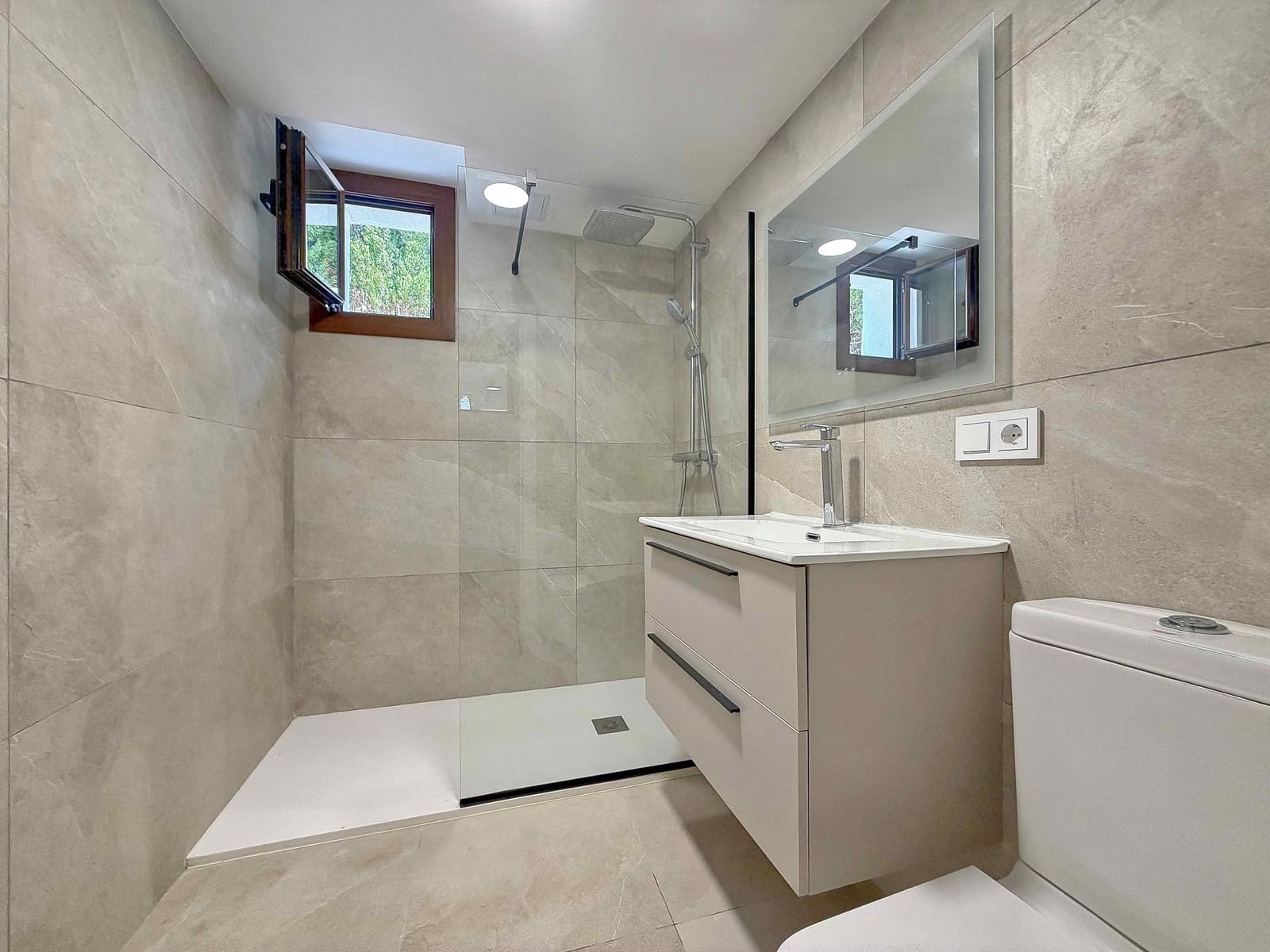 6 soverom Villa til salgs i Javea / Xabia med svømmebasseng garasje - € 1 695 000 (Ref: 10124297)
