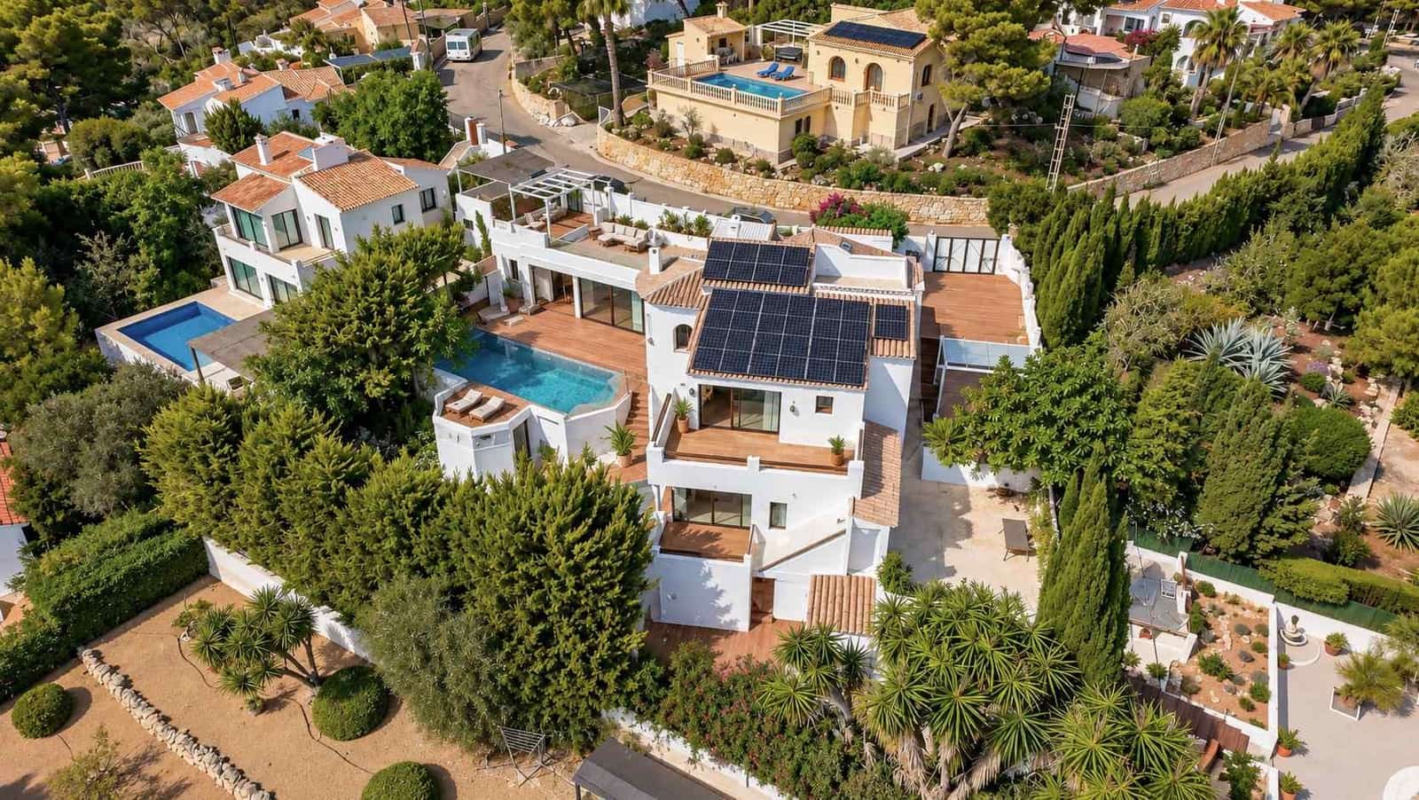 6 soverom Villa til salgs i Javea / Xabia med svømmebasseng garasje - € 1 695 000 (Ref: 10124297)