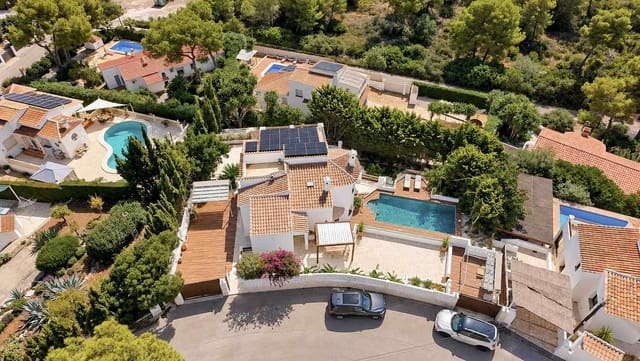 6 soverom Villa til salgs i Centro ciudad, Javea / Xàbia med svømmebasseng garasje - € 1 695 000 (Ref: 10124297)