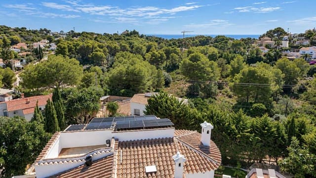 6 soverom Villa til salgs i Centro ciudad, Javea / Xàbia med svømmebasseng garasje - € 1 695 000 (Ref: 10124297)