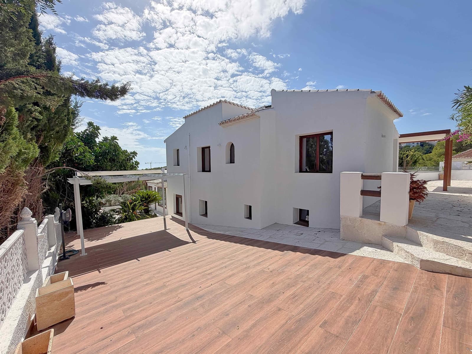6 soverom Villa til salgs i Javea / Xabia med svømmebasseng garasje - € 1 695 000 (Ref: 10124297)