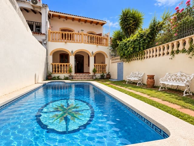 3 sypialnia Dom blizniak na sprzedaż w Oliva Pueblo, Oliva z basenem garażem - 310 000 € (Ref: 10129080)