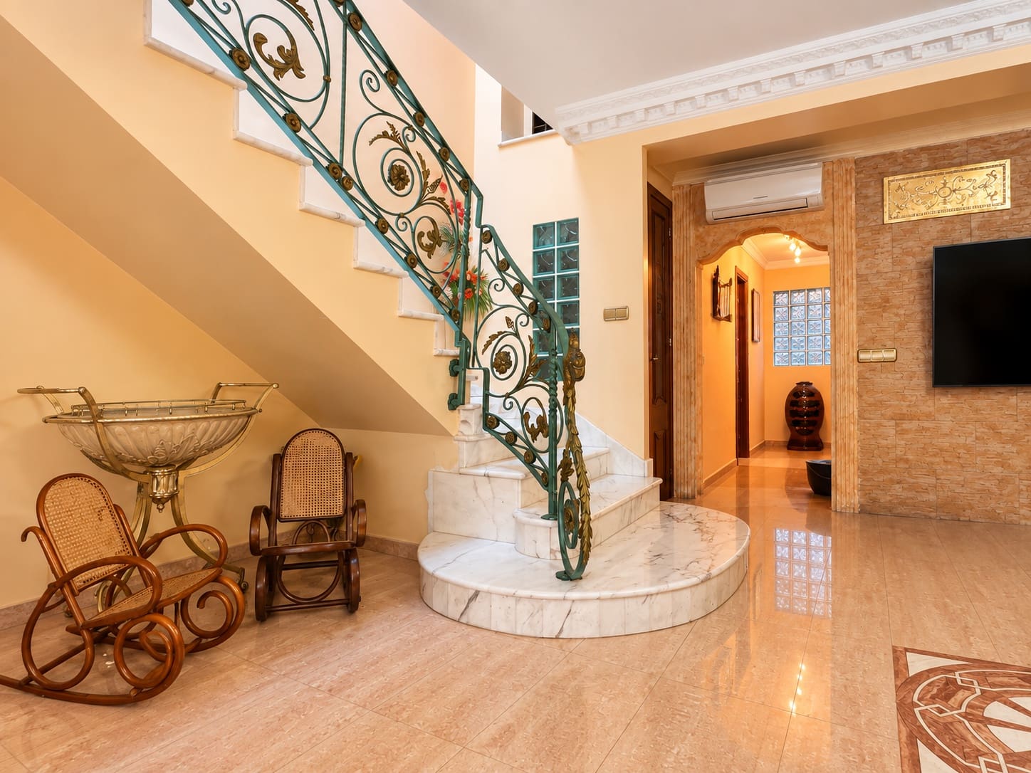 3 sypialnia Dom blizniak na sprzedaż w Oliva z basenem garażem - 310 000 € (Ref: 10129080)
