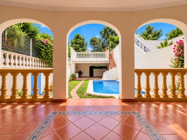 3 sypialnia Dom blizniak na sprzedaż w Oliva Pueblo, Oliva z basenem garażem - 310 000 € (Ref: 10129080)