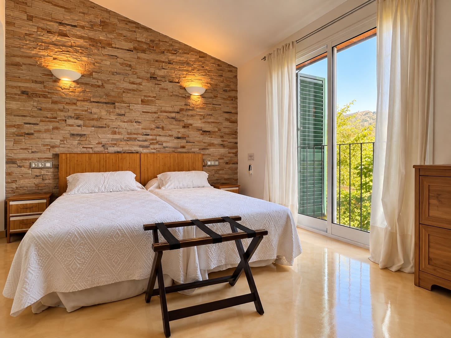 7 bedroom Villa for sale in Gandia with pool garage - € 699,000 (Ref: 10131443)