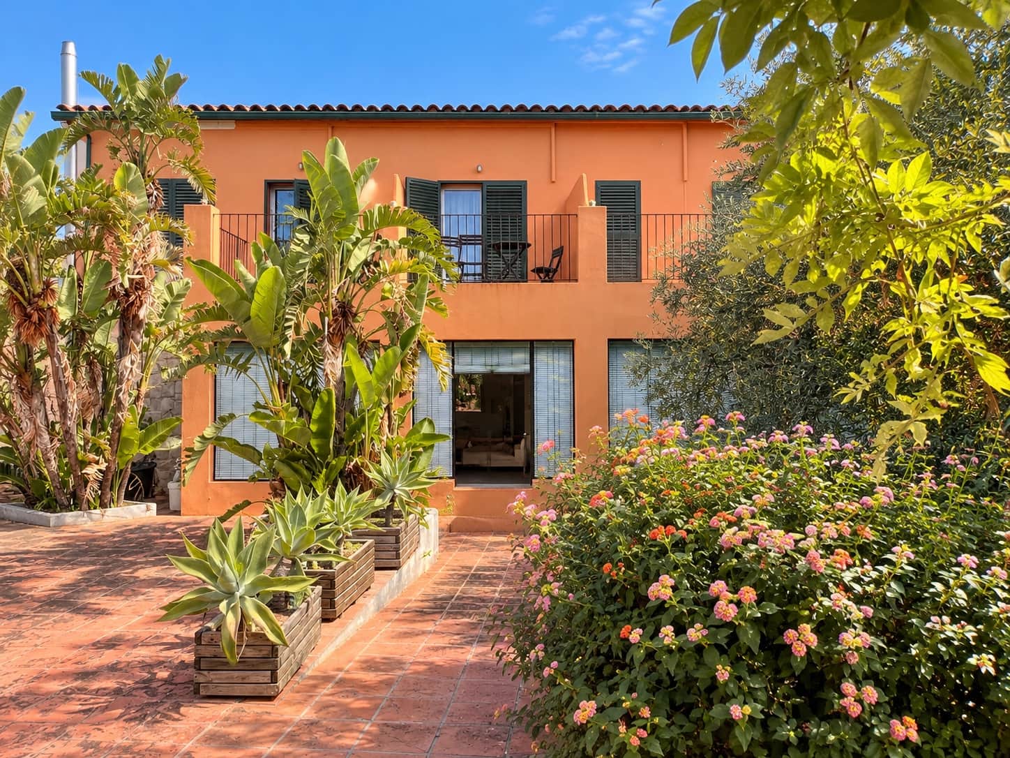 7 bedroom Villa for sale in Gandia with pool garage - € 699,000 (Ref: 10131443)
