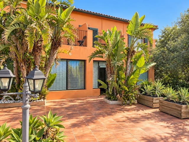 7 chambre Villa/Maison à vendre à Gandia avec piscine garage - 699 000 € (Ref: 10131443)