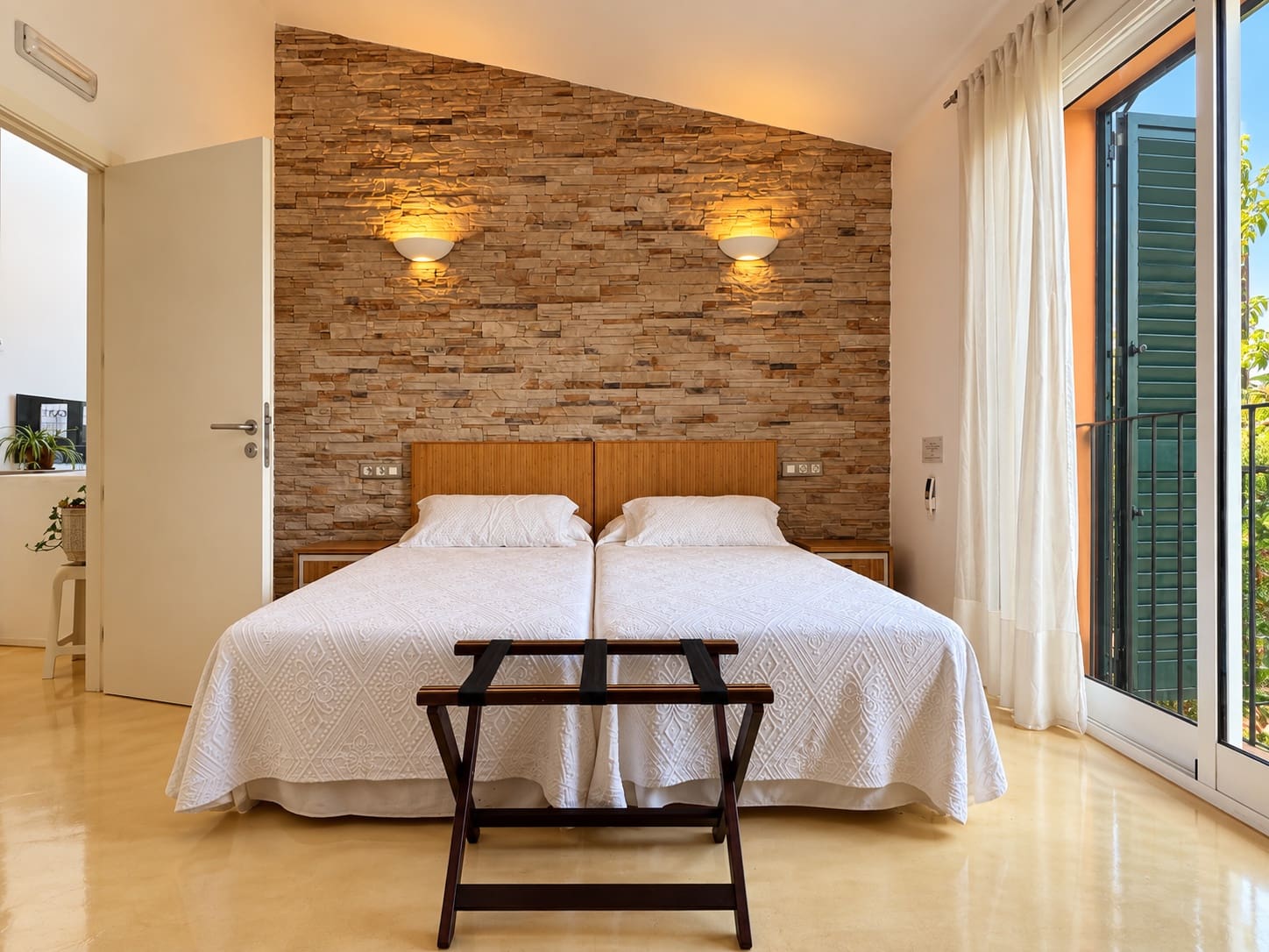 7 bedroom Villa for sale in Gandia with pool garage - € 699,000 (Ref: 10131443)