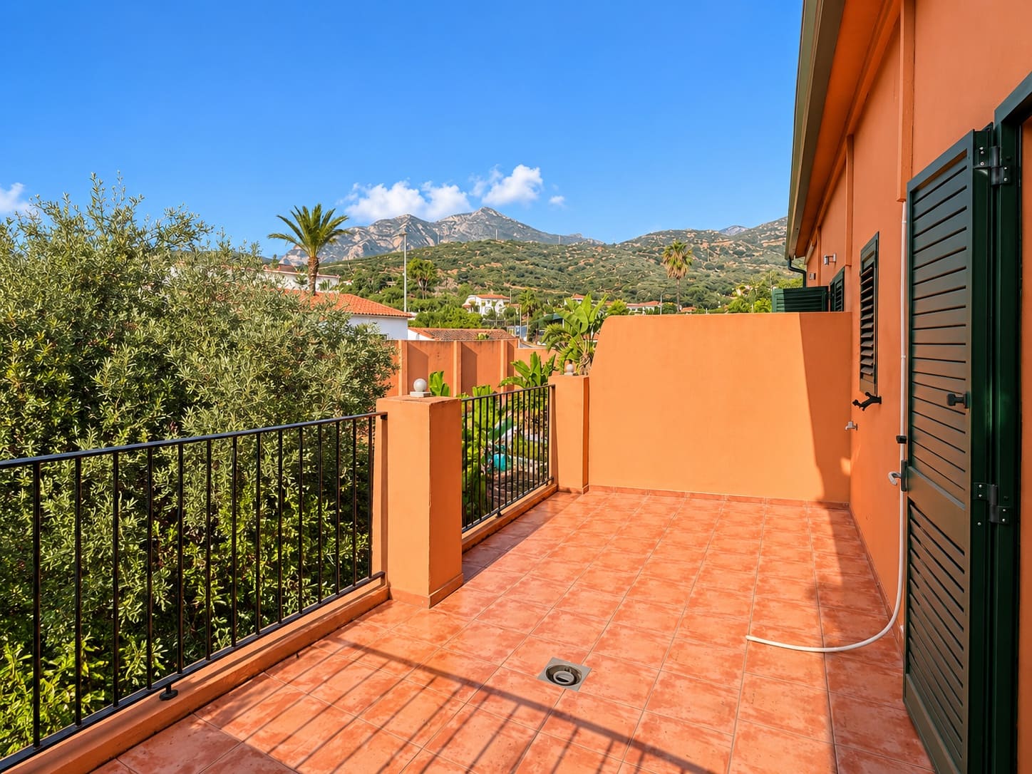 7 bedroom Villa for sale in Gandia with pool garage - € 699,000 (Ref: 10131443)