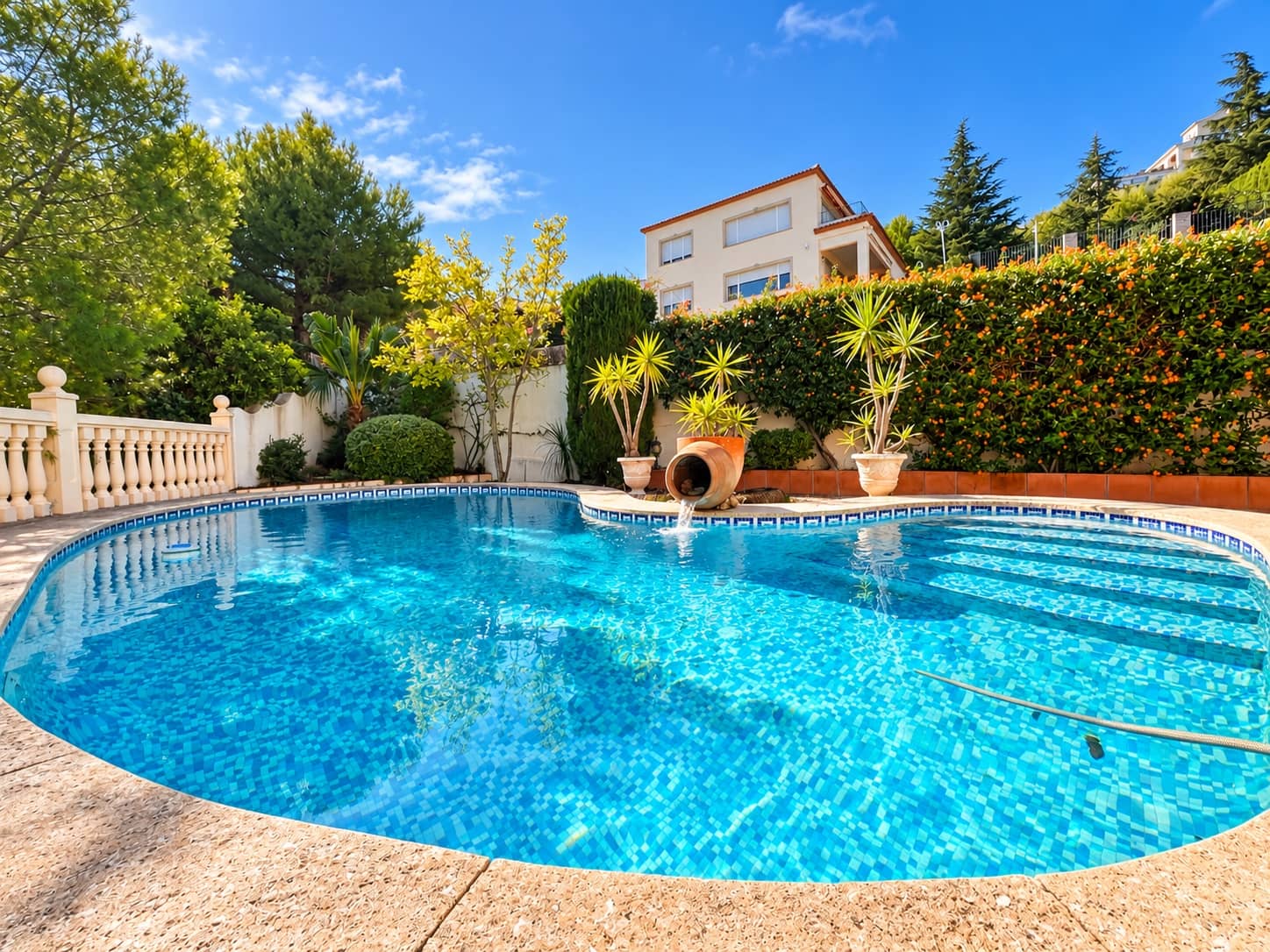 3 bedroom Villa for sale in Ador with pool garage - € 449,000 (Ref: 10135957)