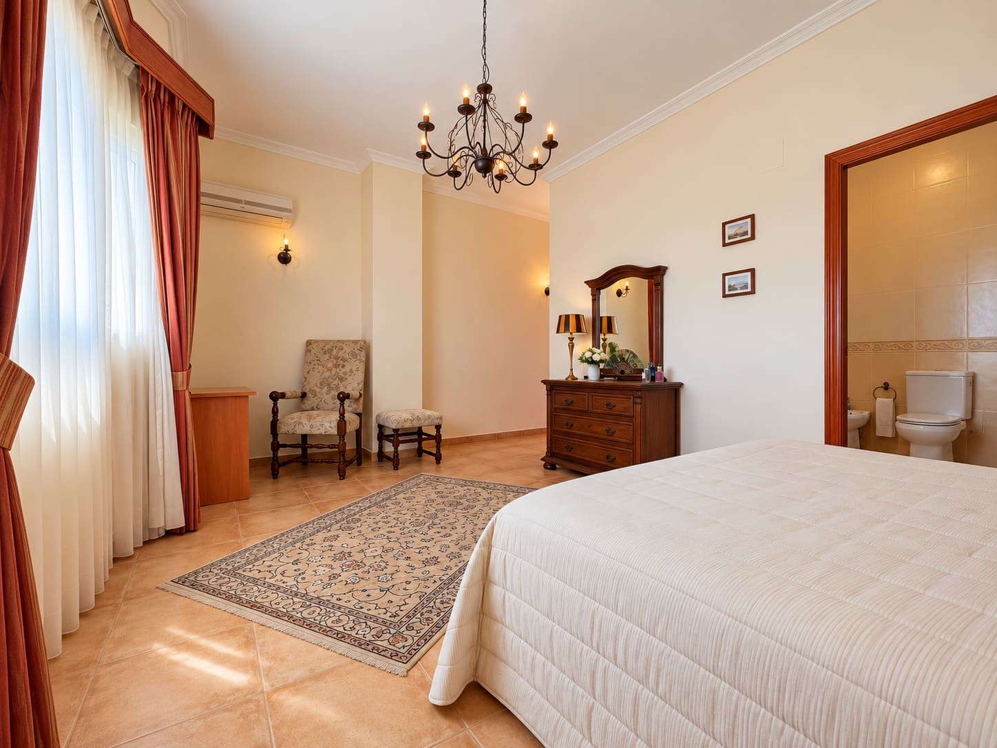 3 bedroom Villa for sale in Ador with pool garage - € 449,000 (Ref: 10135957)