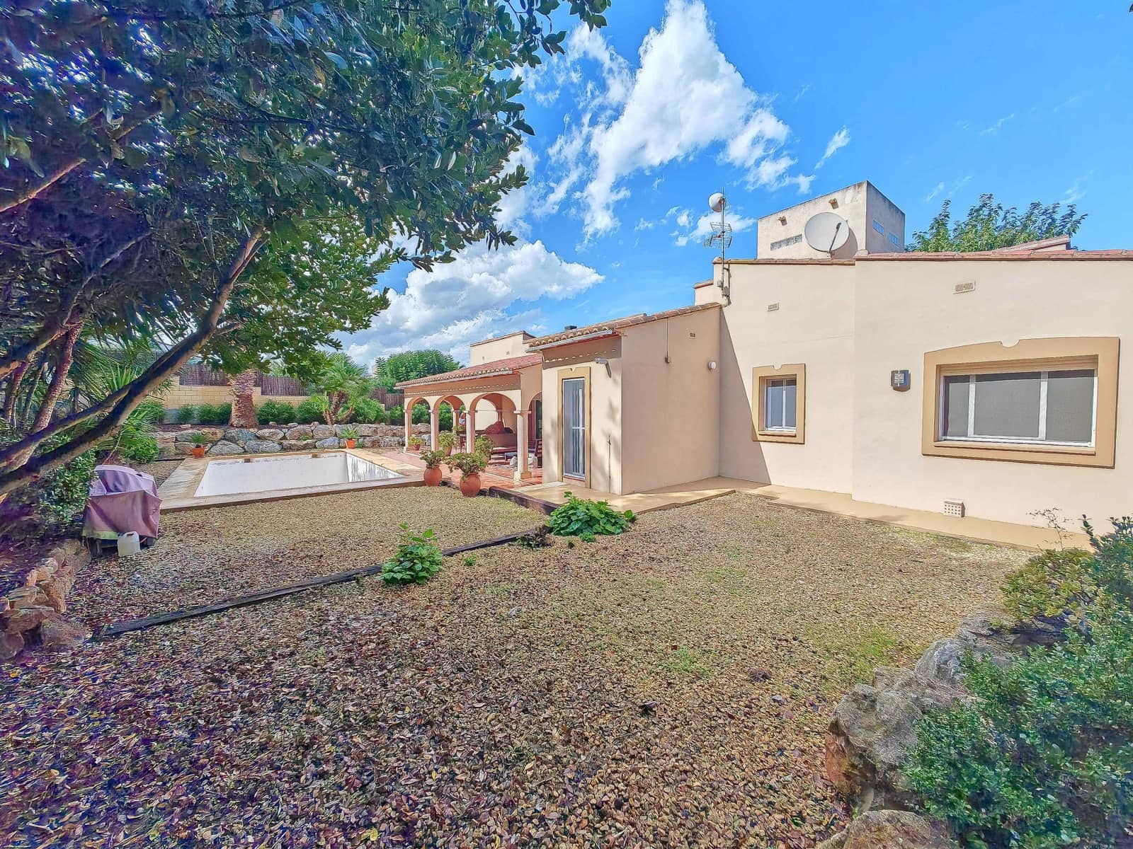 3 chambre Villa/Maison à vendre à Javea / Xabia avec piscine garage - 835 000 € (Ref: 10146758)