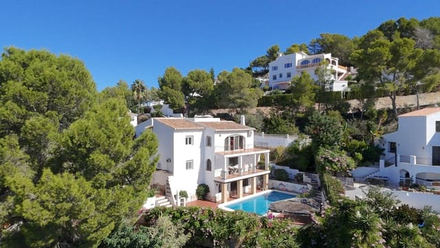 5 camera da letto Villa in vendita in Centro ciudad, Javea / Xàbia con piscina garage - 949.000 € (Rif: 10154943)