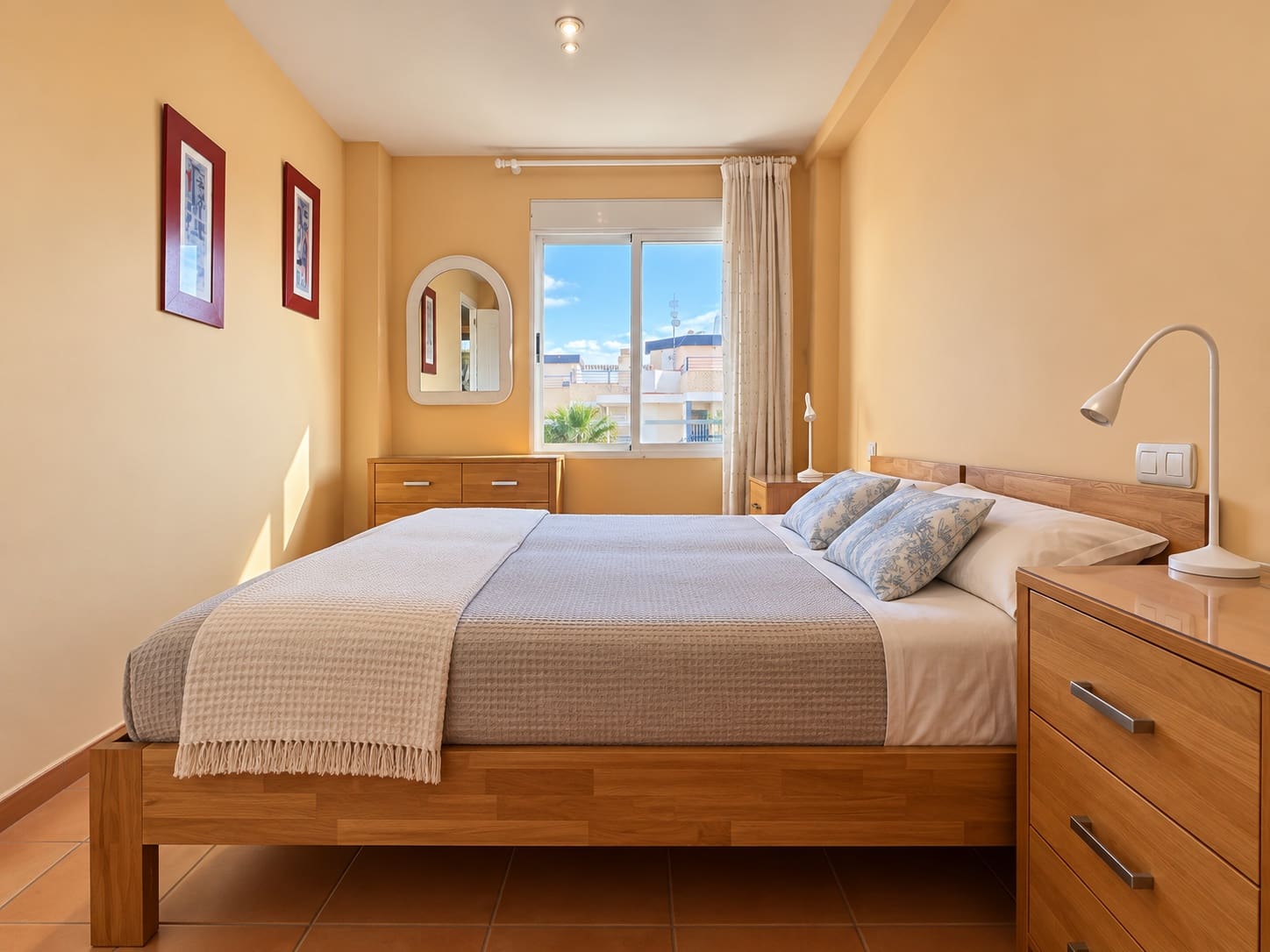2 sypialnia Penthouse na sprzedaż w Oliva Nova z basenem garażem - 265 000 € (Ref: 10154946)