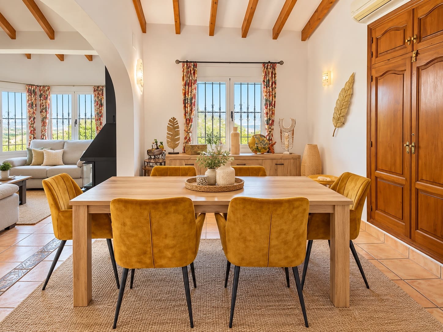 4 bedroom Villa for sale in Monte Pego with pool garage - € 459,000 (Ref: 10157640)
