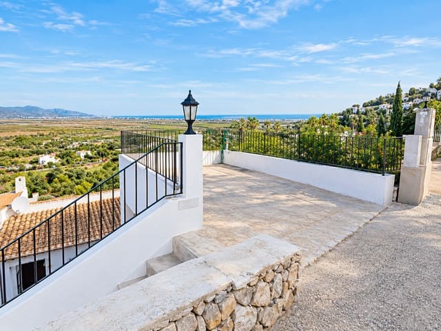 4 Zimmer Villa zu verkaufen in Monte Pego, Pego mit Pool Garage - 459.000 € (Ref: 10157640)