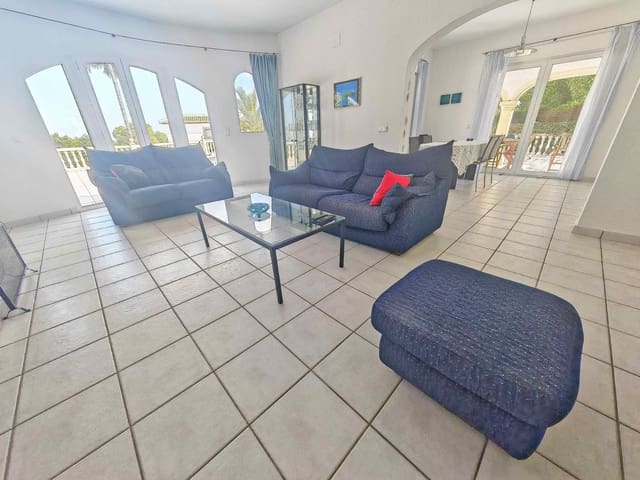 3 makuuhuone Huvila myytävänä paikassa Centro ciudad, Javea / Xàbia mukana uima-altaan 
autotalli - 1 150 000 € (Ref: 10157641)
