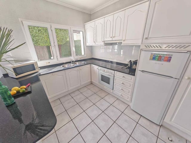 3 makuuhuone Huvila myytävänä paikassa Centro ciudad, Javea / Xàbia mukana uima-altaan 
autotalli - 1 150 000 € (Ref: 10157641)