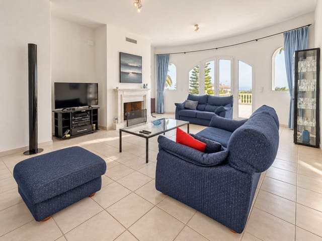 3 soveværelse Villa til salg i Centro ciudad, Javea / Xàbia med swimmingpool garage - € 1.150.000 (Ref: 10157641)
