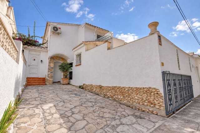 5 camera da letto Villetta Bifamiliare in vendita in Casco Urbano, Teulada-Moraira con piscina garage - 449.000 € (Rif: 10159305)
