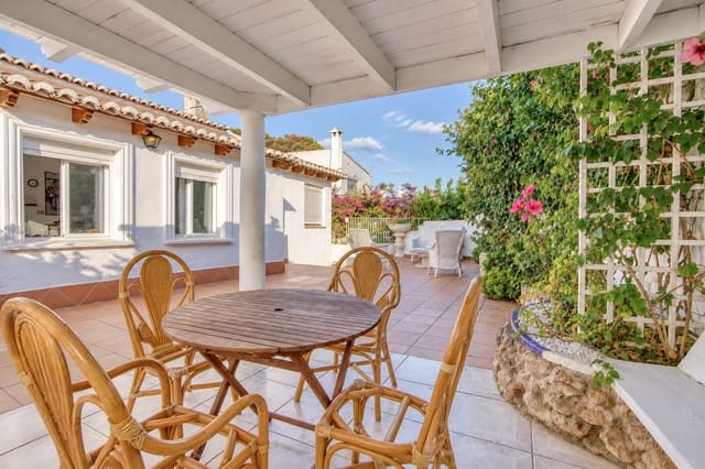 5 camera da letto Villetta Bifamiliare in vendita in Casco Urbano, Teulada-Moraira con piscina garage - 449.000 € (Rif: 10159305)