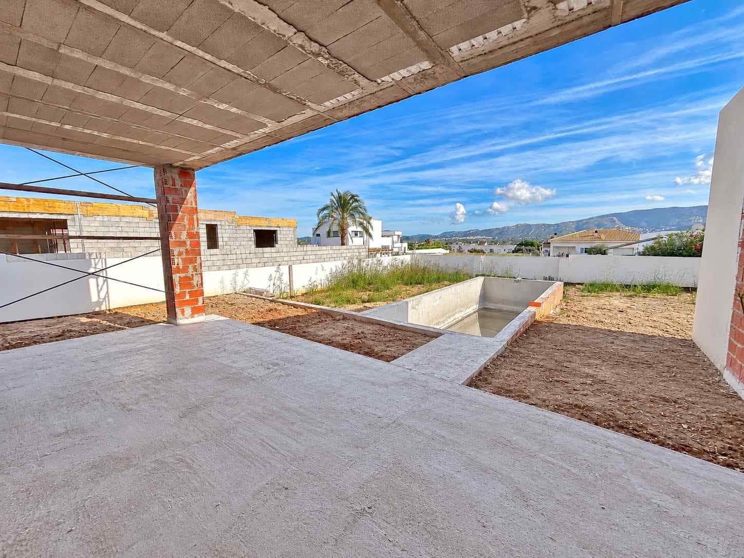 3 bedroom Villa for sale in Beniarbeig with pool - € 695,000 (Ref: 10161254)