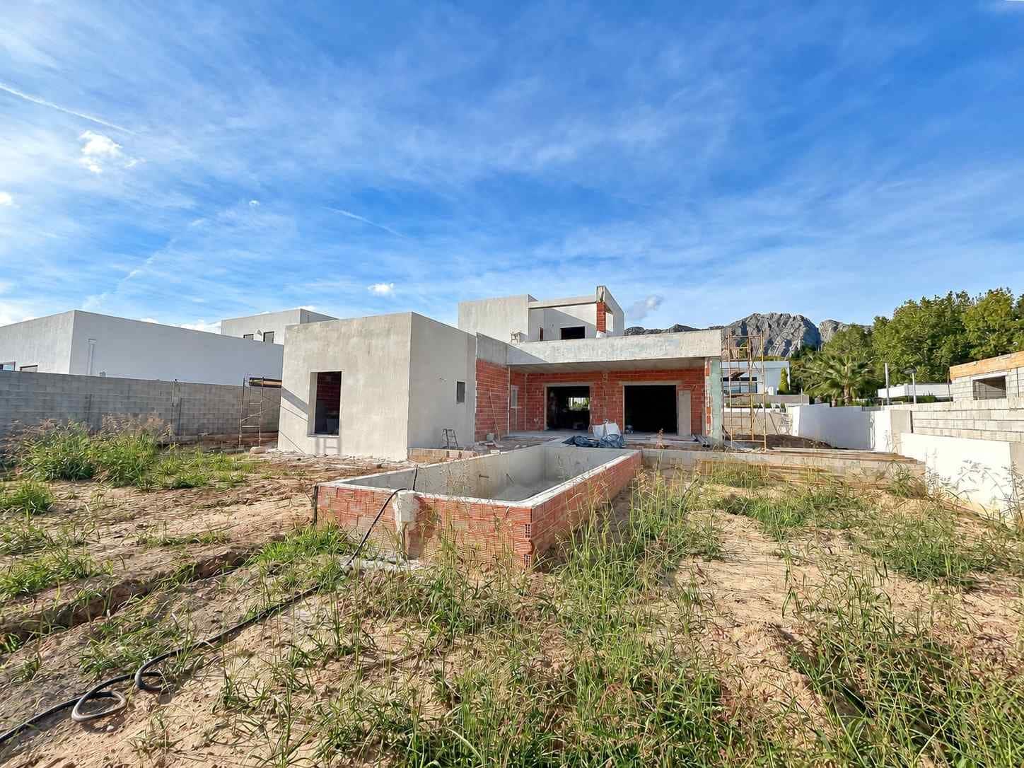 3 bedroom Villa for sale in Beniarbeig with pool - € 695,000 (Ref: 10161254)