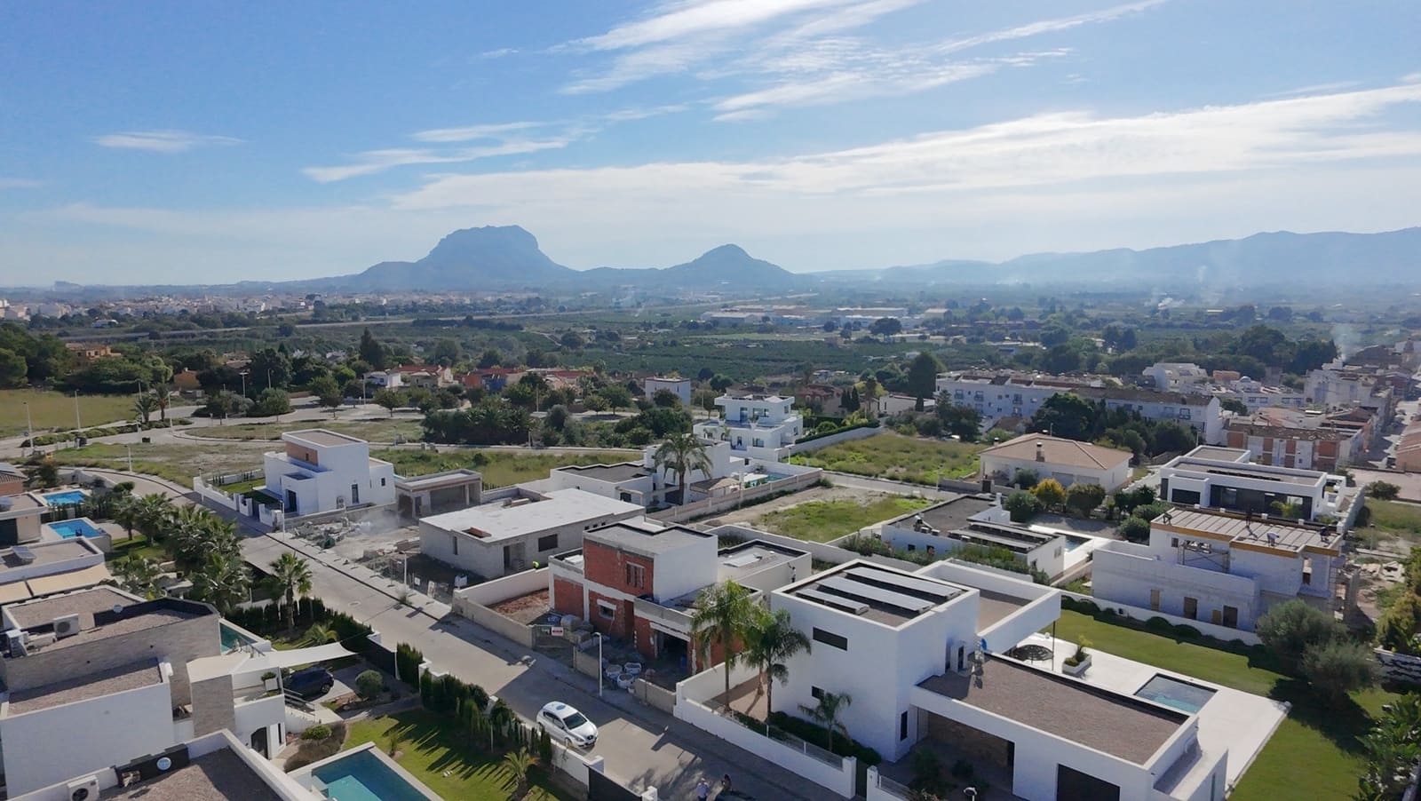 3 bedroom Villa for sale in Beniarbeig with pool - € 695,000 (Ref: 10161254)