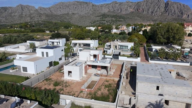 3 soveværelse Villa til salg i Beniarbeig med swimmingpool - € 695.000 (Ref: 10161254)