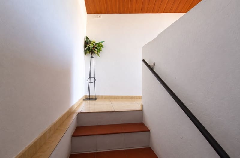 6 bedroom Townhouse for sale in Altea - € 430,000 (Ref: 10161256)