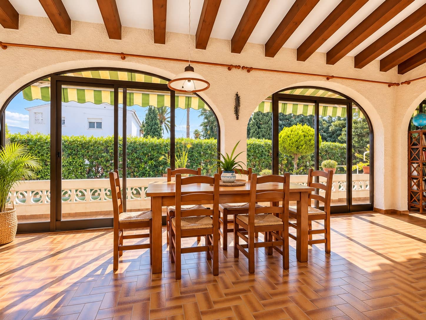 3 Zimmer Villa zu verkaufen in Denia mit Pool Garage - 600.000 € (Ref: 10166384)