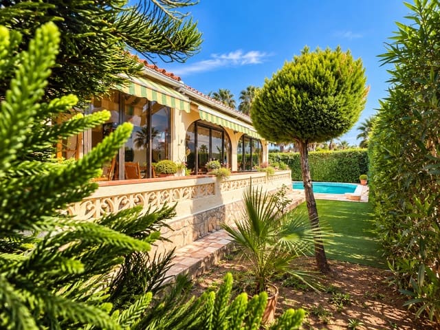 3 Zimmer Villa zu verkaufen in Las Marinas / Les Marines, Dénia mit Pool Garage - 600.000 € (Ref: 10166384)