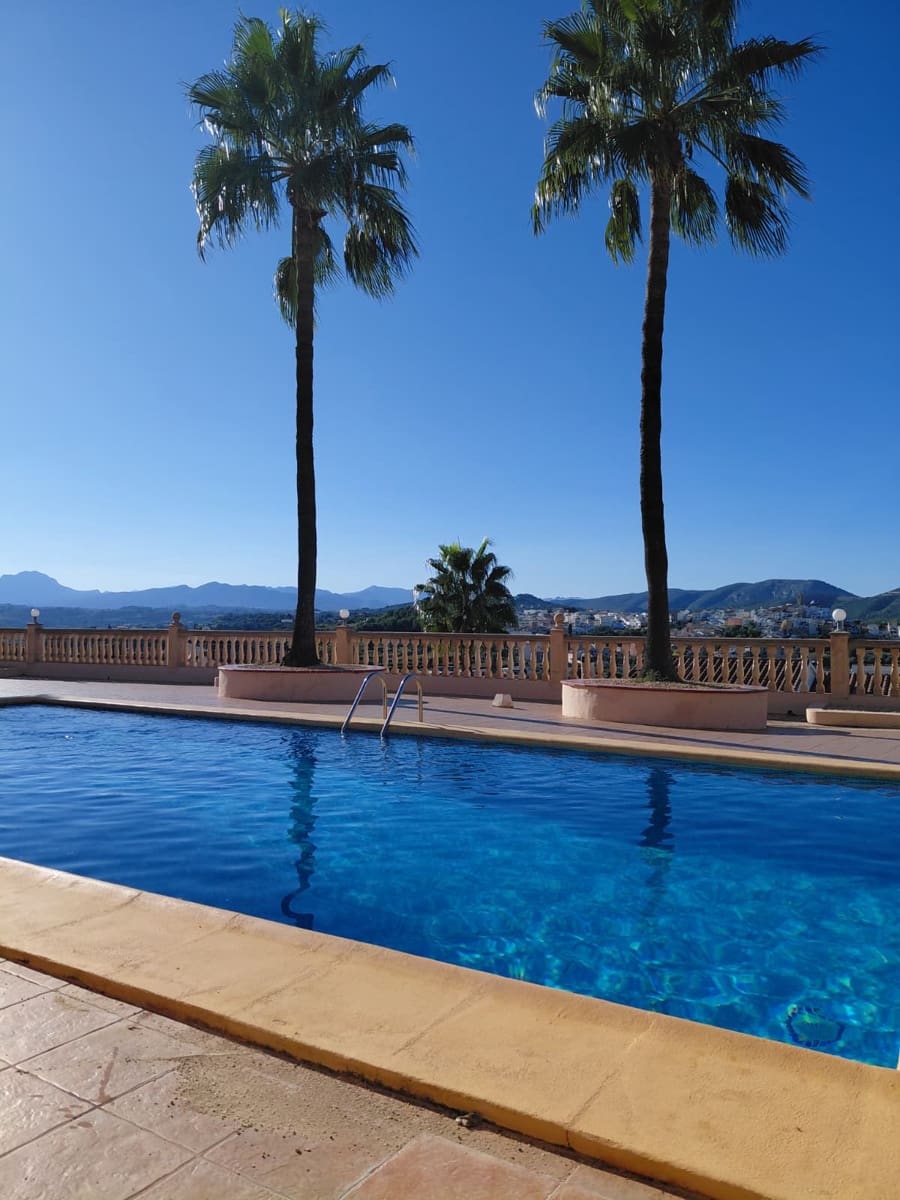 2 soveværelse Semi-Rækkehus til salg i Benitachell / Benitatxell med swimmingpool - € 275.000 (Ref: 10173525)