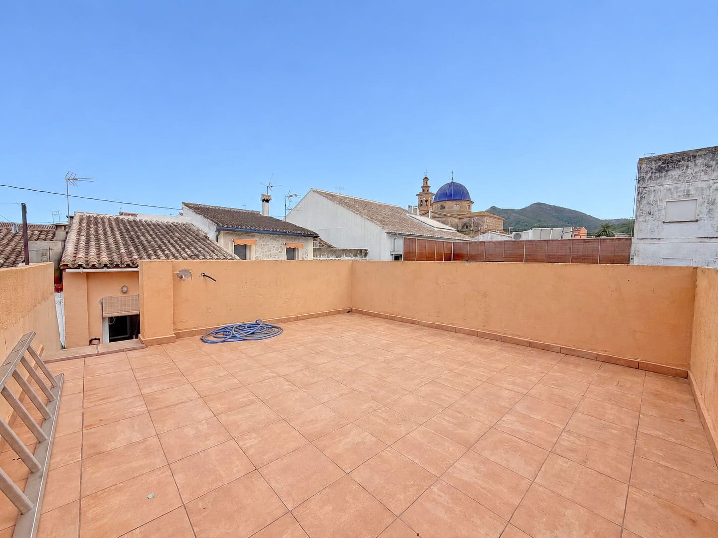 Casa de 5 habitaciones en Jalón / Xaló en venta - 259.000 € (Ref: 10177057)