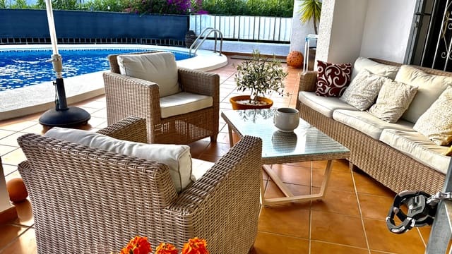 3 quarto Moradia para venda em Monte Pego, Pego com piscina - 420 000 € (Ref: 10182938)