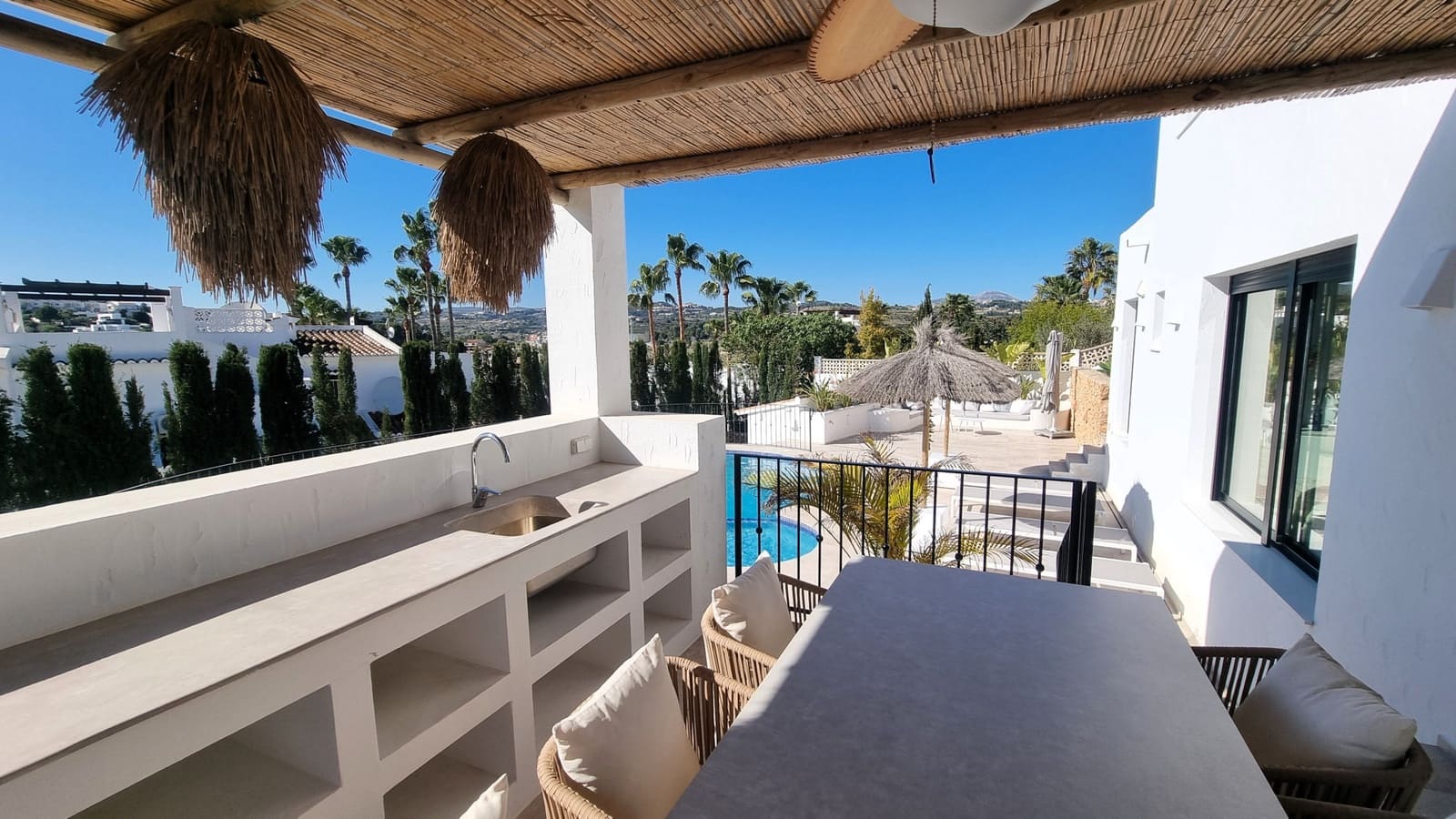 3 sypialnia Willa na sprzedaż w Moraira z basenem garażem - 1 075 000 € (Ref: 10182939)