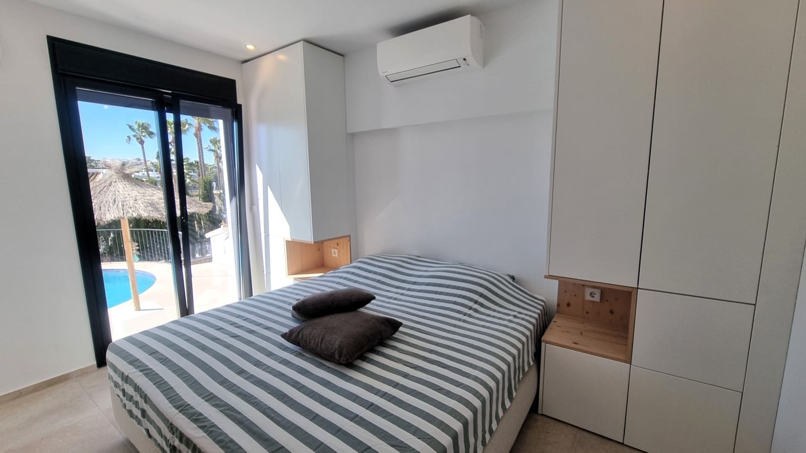 3 sypialnia Willa na sprzedaż w Moraira z basenem garażem - 1 075 000 € (Ref: 10182939)