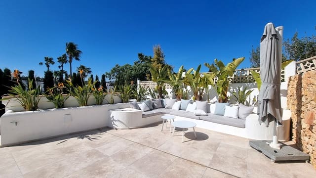 3 sypialnia Willa na sprzedaż w Casco Urbano, Teulada-Moraira z basenem garażem - 1 075 000 € (Ref: 10182939)