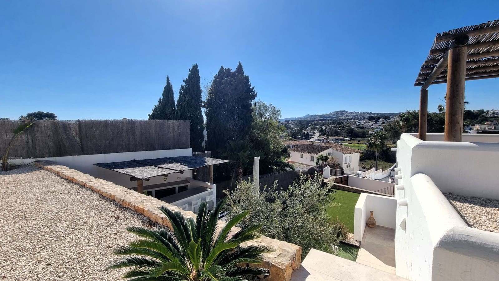 3 sypialnia Willa na sprzedaż w Moraira z basenem garażem - 1 075 000 € (Ref: 10182939)