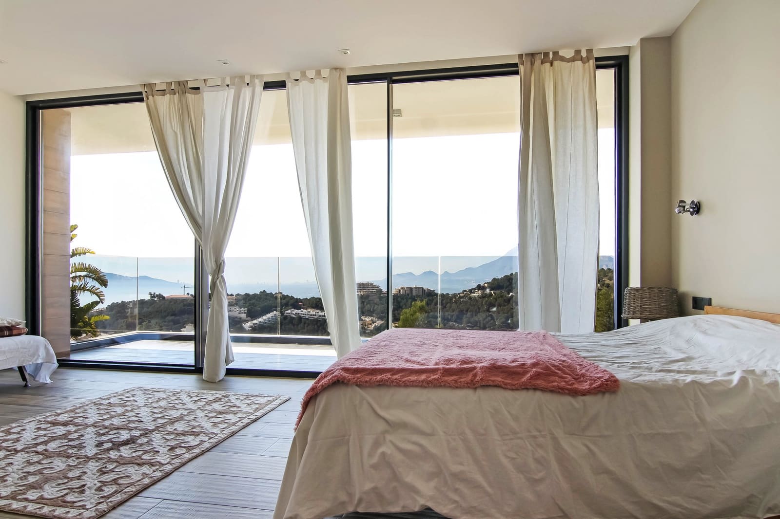 Chalet de 3 habitaciones en Altea en venta con piscina - 2.650.000 € (Ref: 4844096)